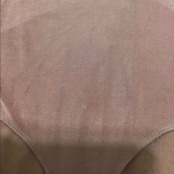 Tularosa Nile Front Lace Up Bodysuit Size XL - Picture 7 of 7